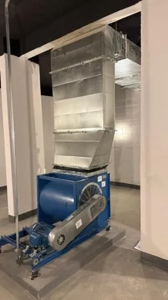 Ventilador de pressurização instalado